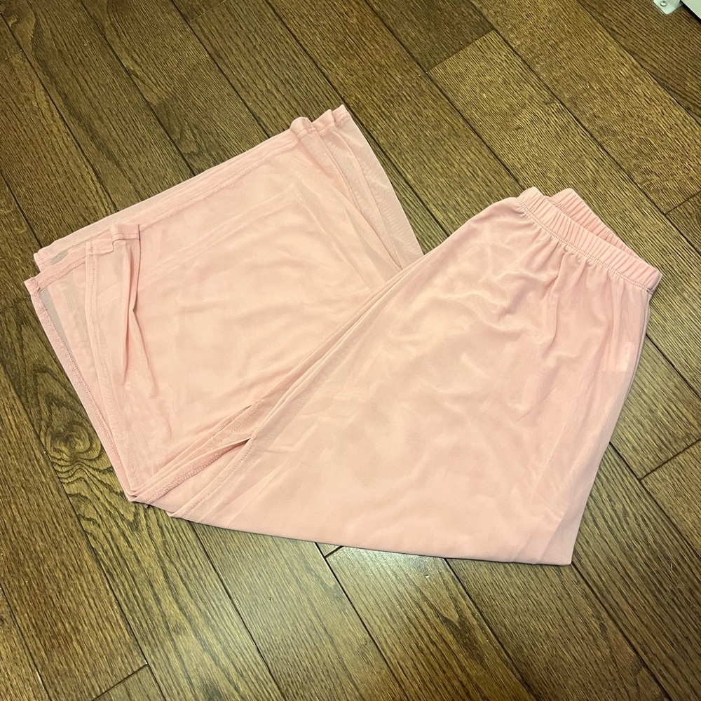 🎉⚡️ 5 for $25 🛍️‼️
Wide-leg Sheer Pink Women's pants - Picture 10 of 12